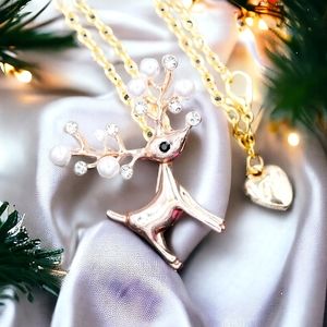 Rose gold plated Crystal Pearl reindeer necklace/brooch